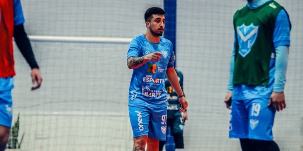 Vélez segue preparação para o confronto decisivo na LNF