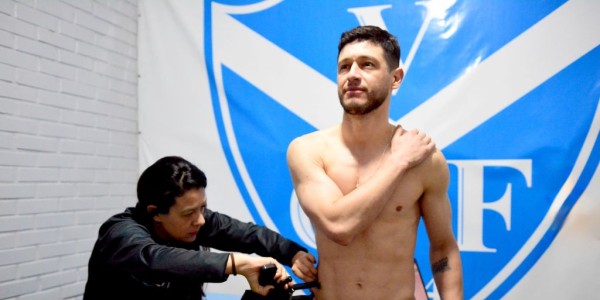 Vélez realiza avaliações antropométricas após vitória no Gauchão