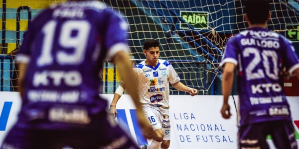 Vélez é derrotado pelo Foz Cataratas fora de casa