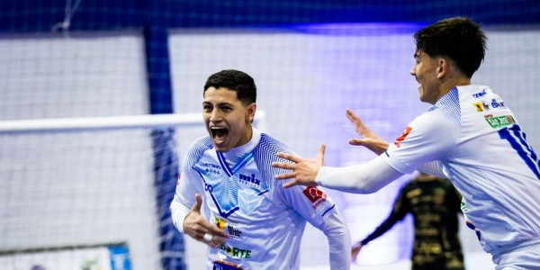 Vélez Sub-20 empata com União Parobé em jogo equilibrado