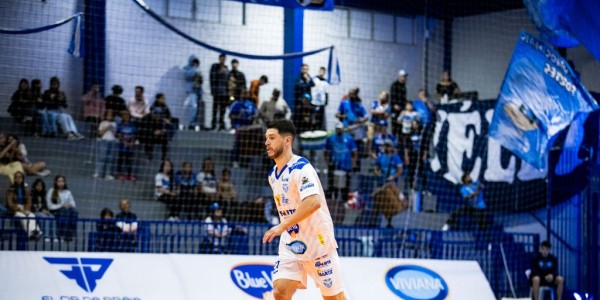 Vélez vence o Fontoura Xavier por 4 a 0 e avança às quartas de final do Gauchão