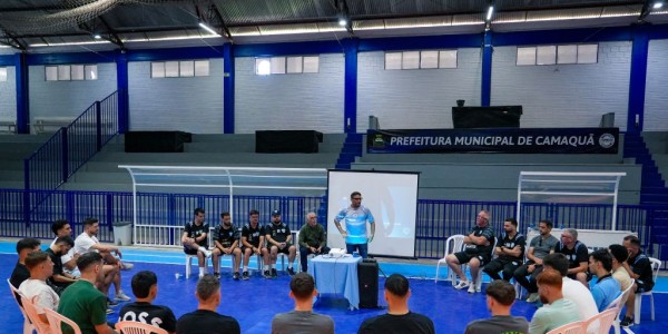 Vélez se reapresenta em 2026