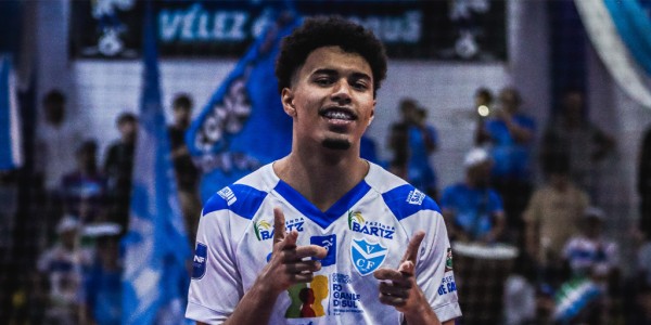 Vélez Camaquã se prepara para confronto contra União Parobé