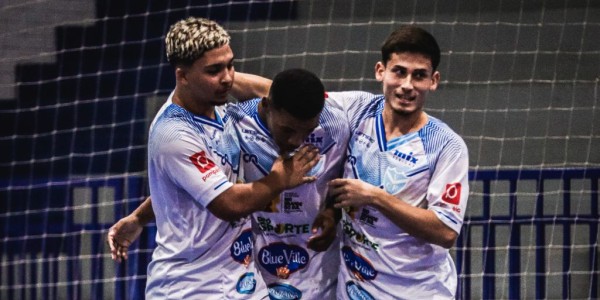 Sub-20 do Vélez Camaquã vence em Amistoso