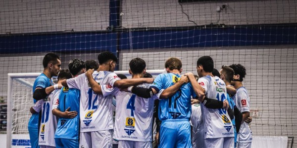 Sub-20 do Vélez Camaquã estreia neste domingo, no mesmo dia de LNF do grupo principal.